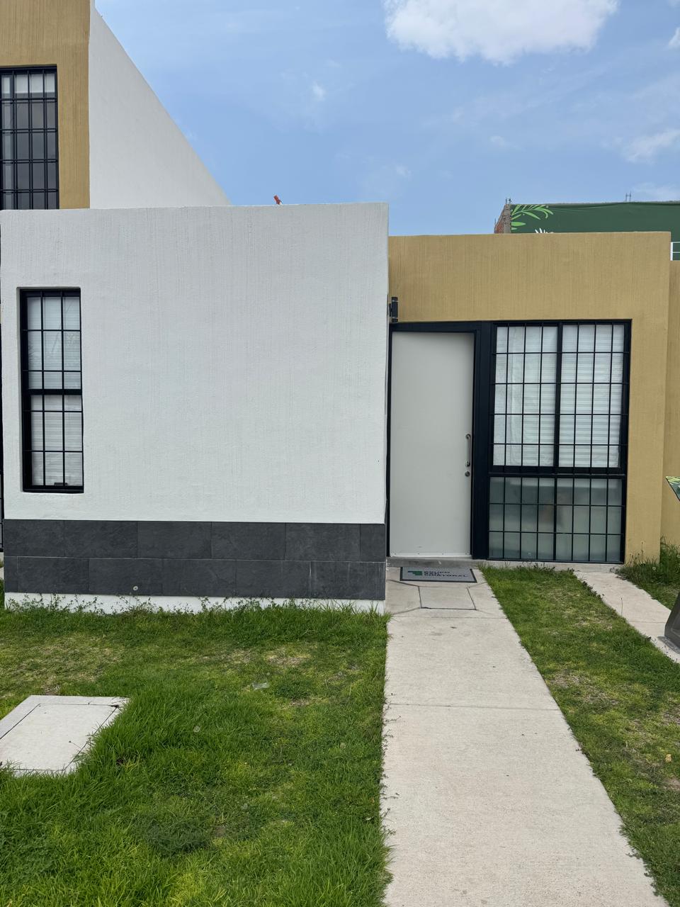 Casa en Venta al Oriente de la Ciudad Modelo Encina