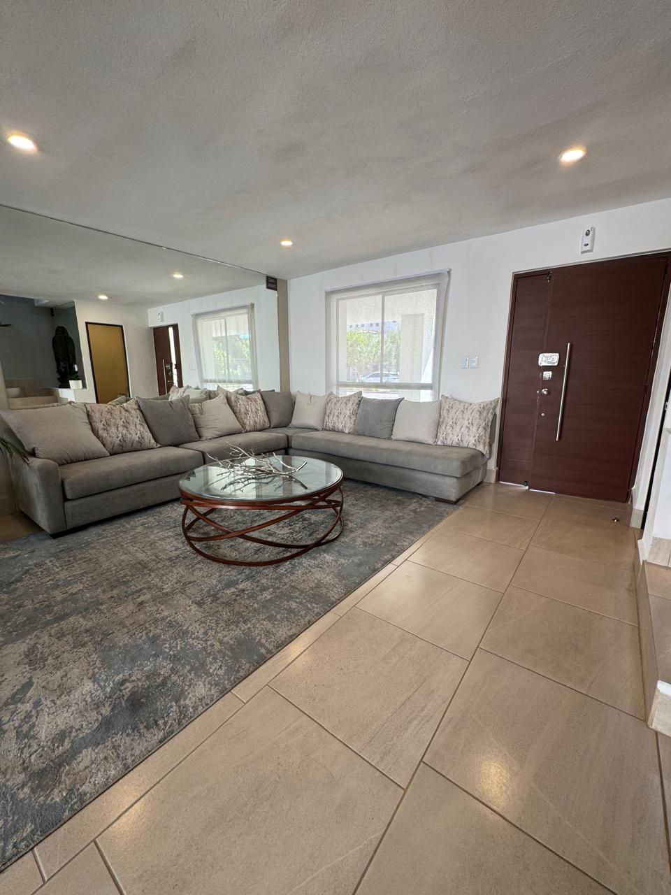 Casa en Venta al Sur de la Ciudad Modelo Maple