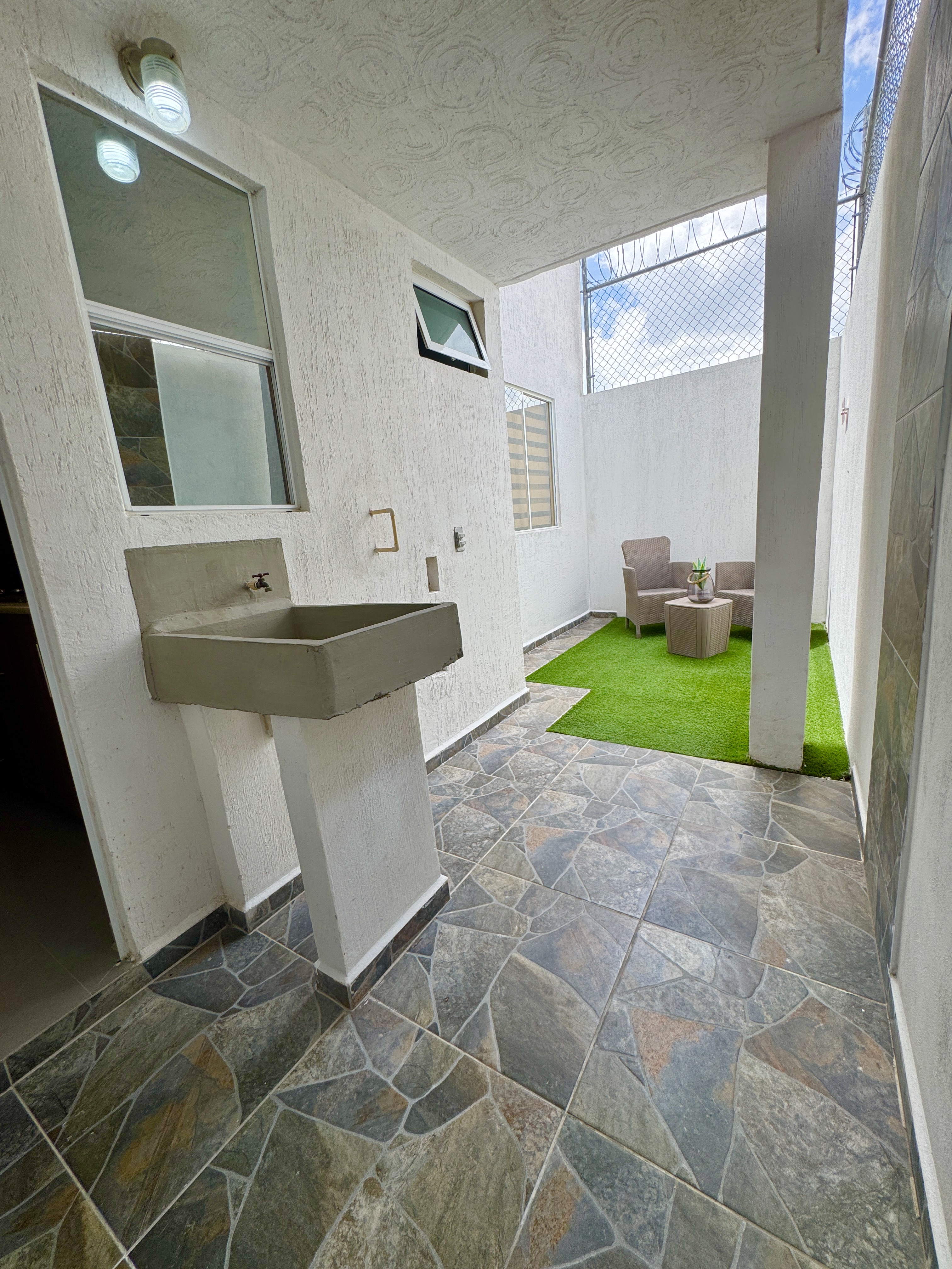 Fraccionamiento al sur, Duplex Planta Baja
