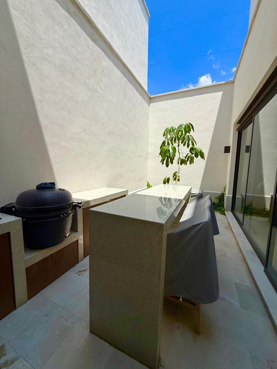 Casa en Venta en zona Norte de la Ciudad, Modelo Marfil